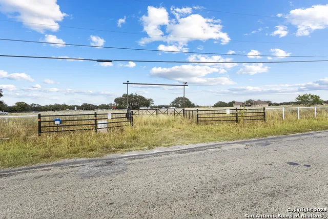 LOT 223 CR 6723 Ih 35 N Natalia, TX 78059